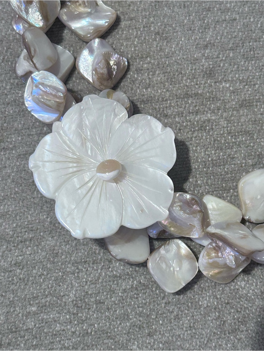 Mother of Pearl Shell Flower Statement Necklace Beach Coastal Boho - Picture 2 of 4